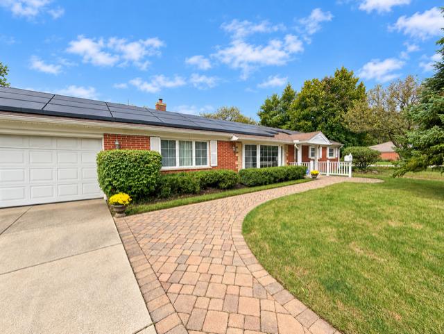 3843 Springdale Ave., Glenview, IL 60025