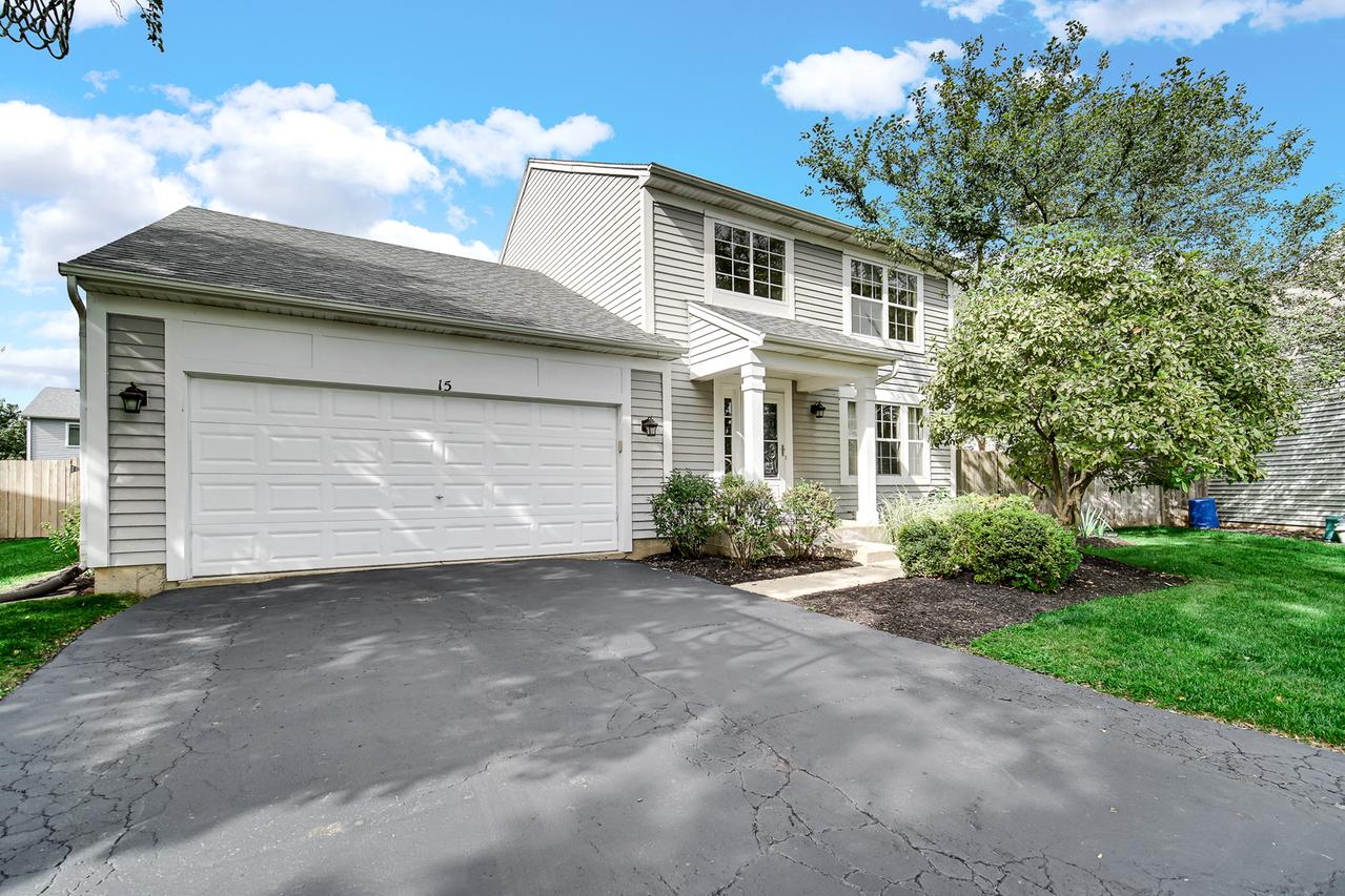 15 Berkshire Ct., South Elgin, IL 60177