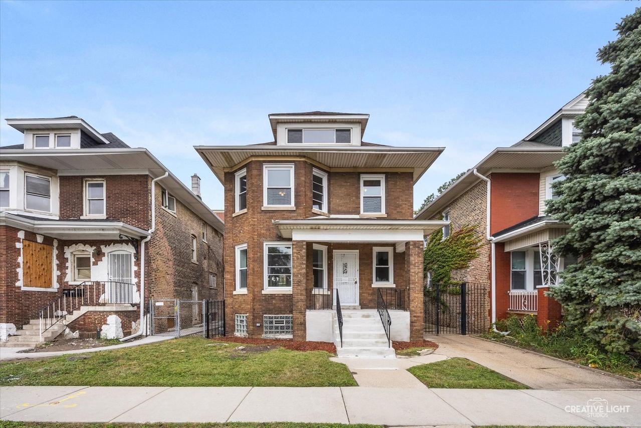 2608 E 74th Pl., Chicago, IL 60649