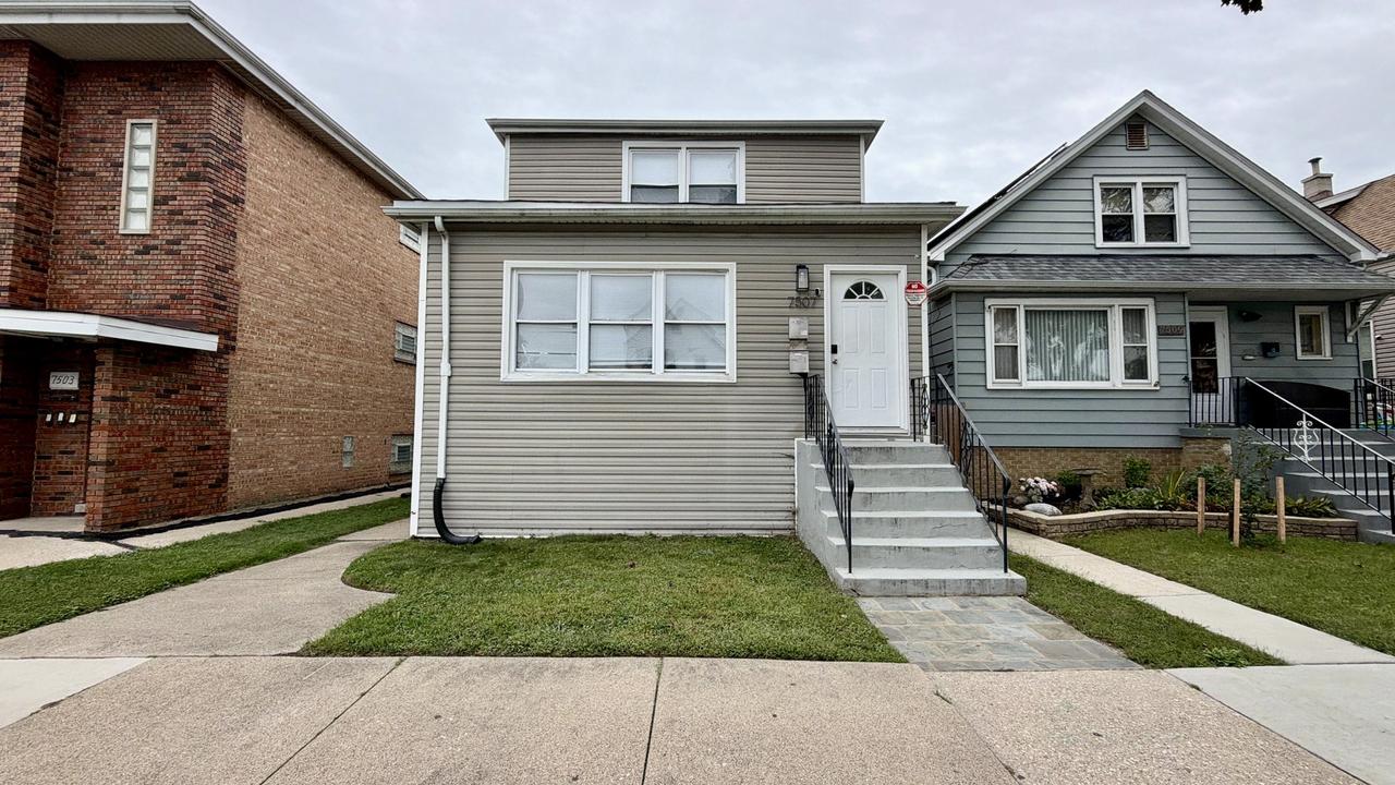 7507 W 58th St., Summit, IL 60501