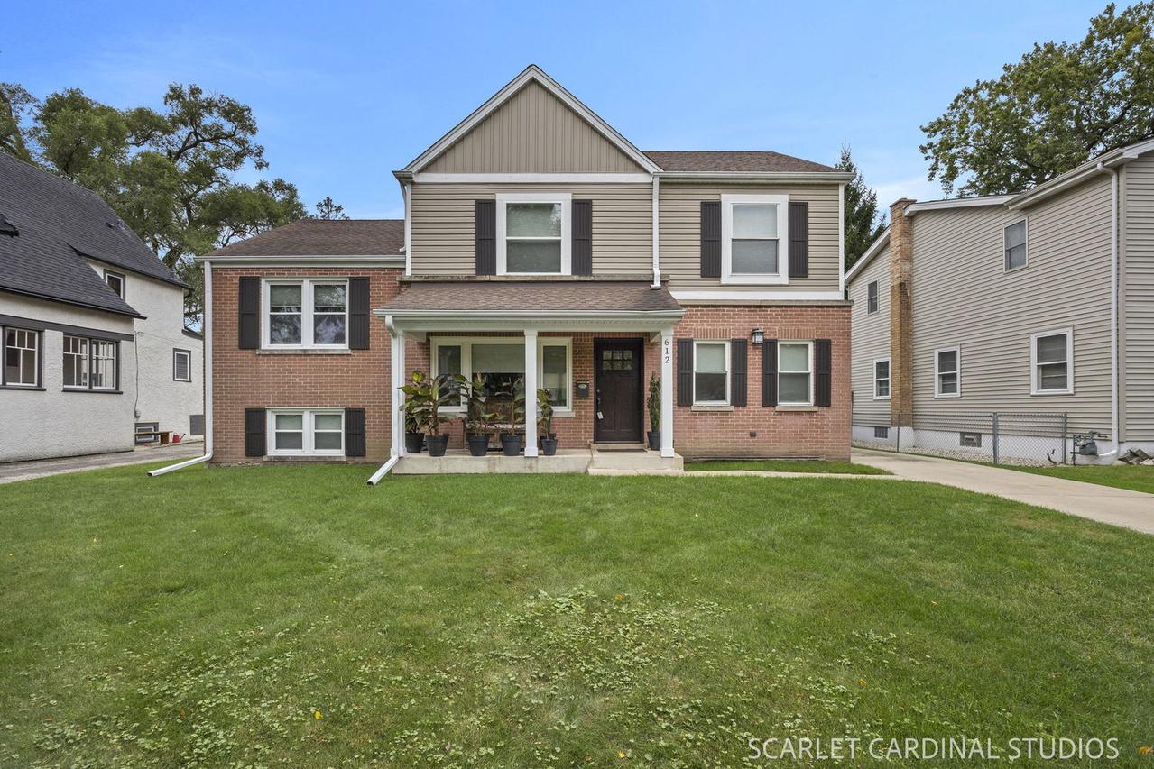 612 S Cornell Ave., Villa Park, IL 60181