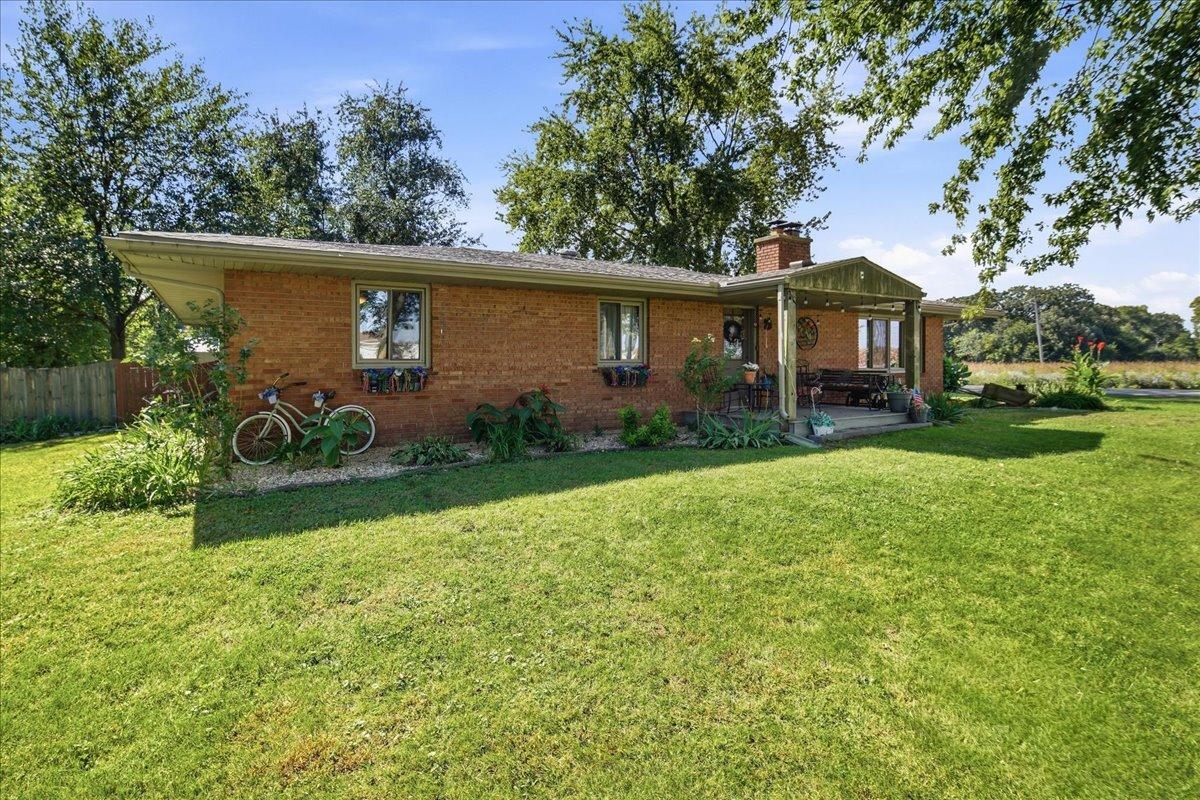 1926 N 31st Rd., Ottawa, IL 61350