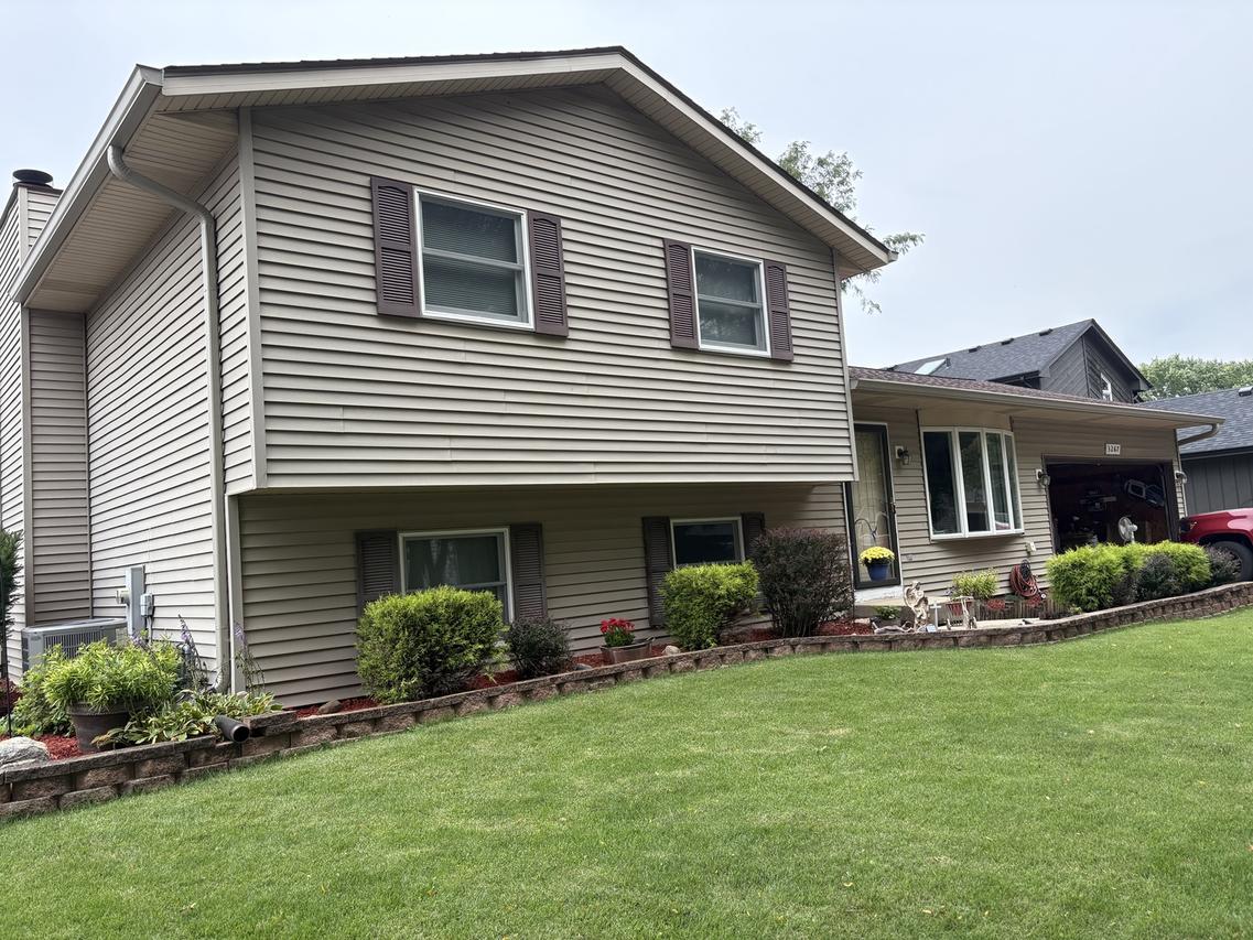 3267 Cathy Dr., Joliet, IL 60431