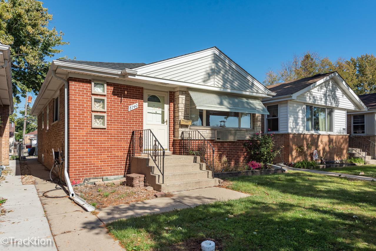 8740 W Palmer St., River Grove, IL 60171