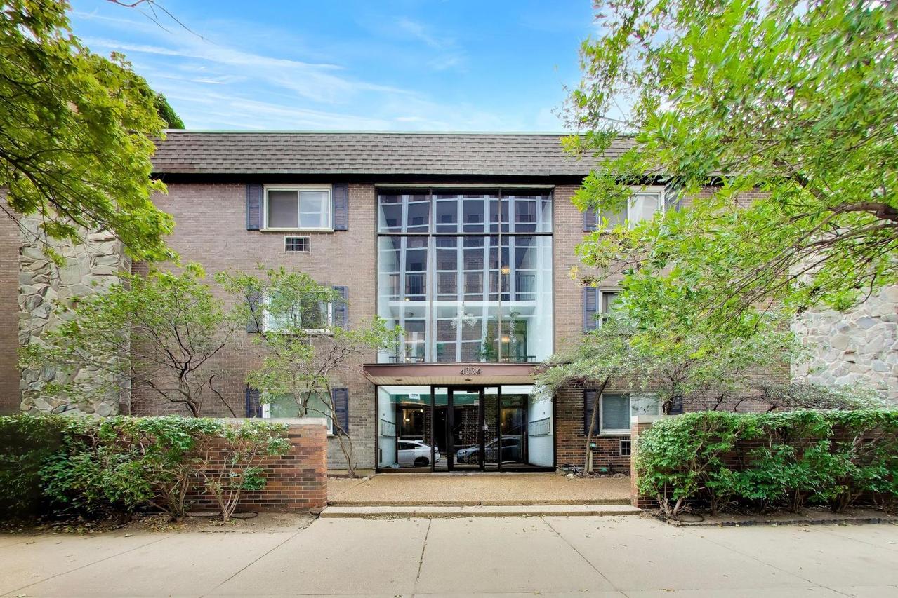 4334 N Clarendon Ave. #102, Chicago, IL 60613