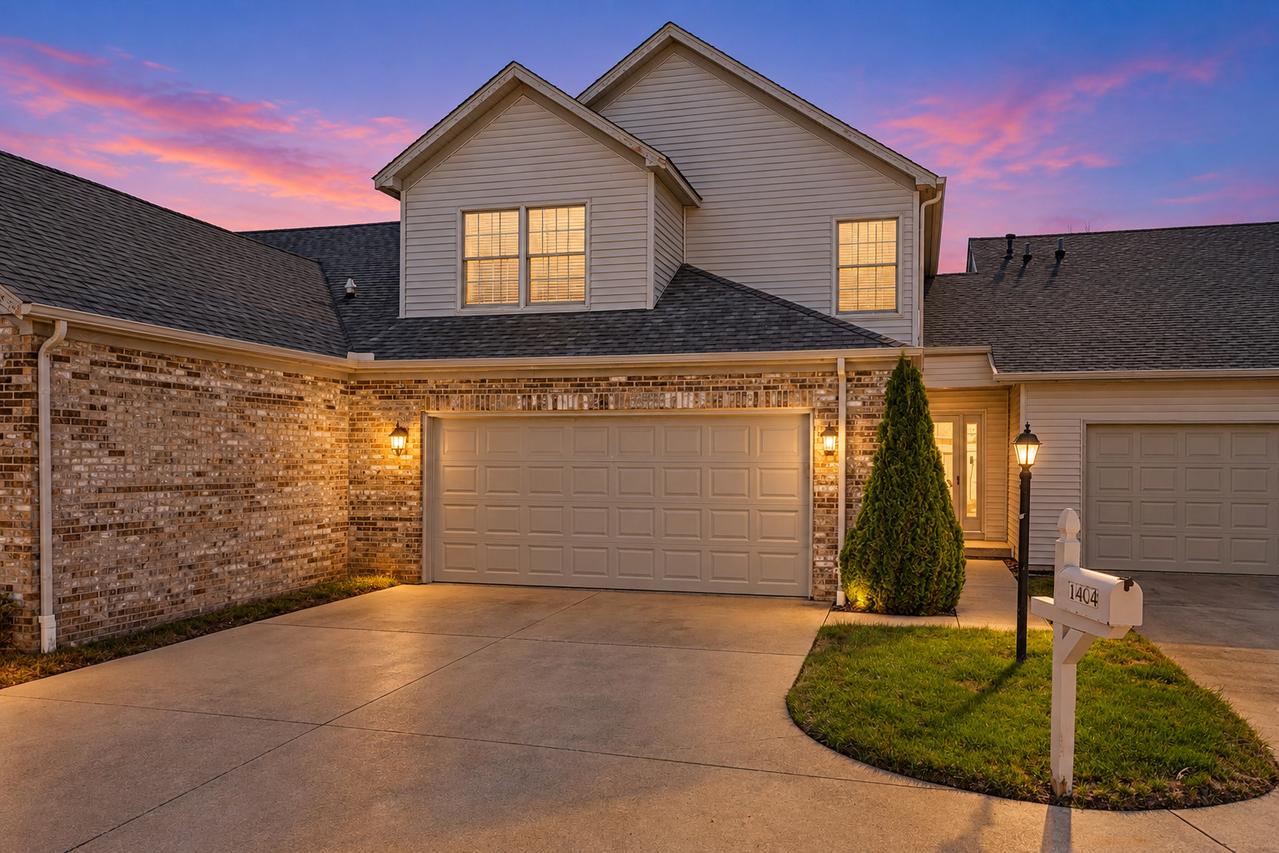 1404 Quail Run Dr., Savoy, IL 61874