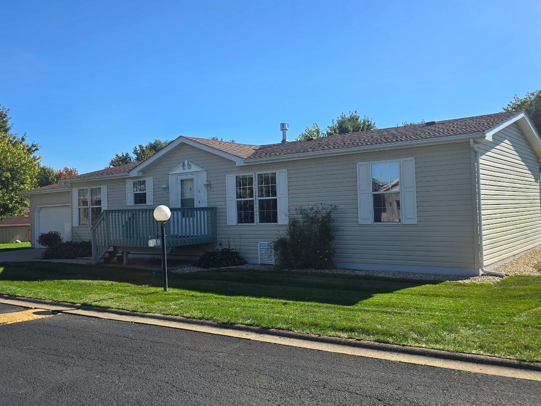149 Cardinal Ln., Sandwich, IL 60548