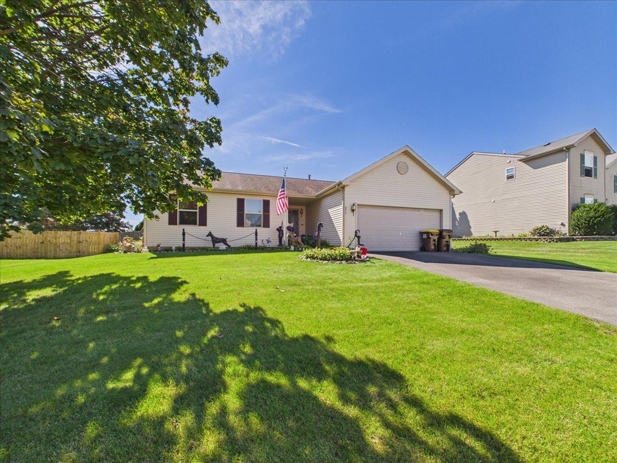 2317 Westfield Ln., Belvidere, IL 61008
