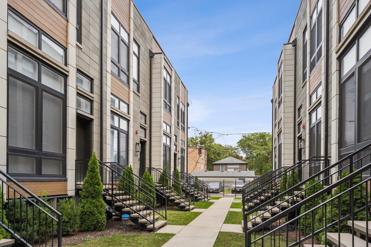 6209 S Ellis Ave. #E, Chicago, IL 60637