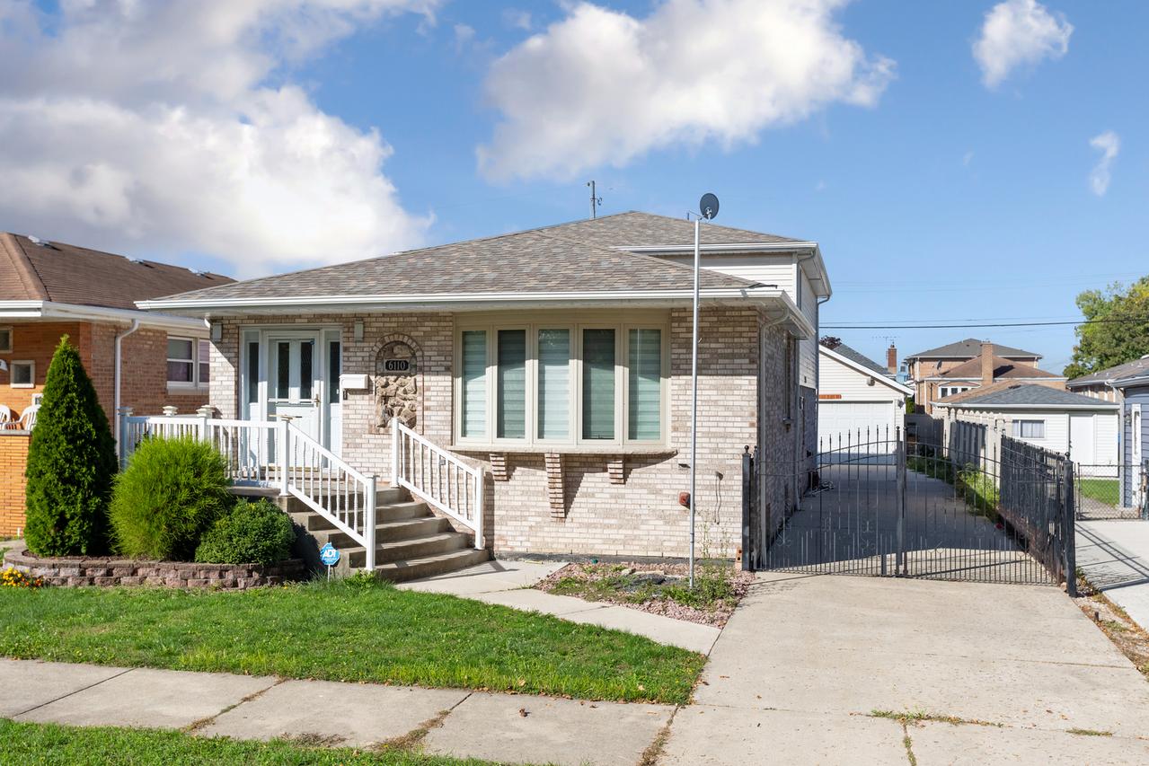 6110 S Normandy Ave., Chicago, IL 60638