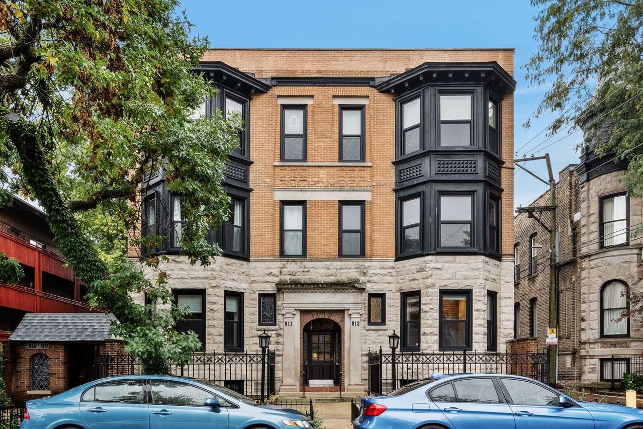 813 W Oakdale Ave. #1W, Chicago, IL 60657