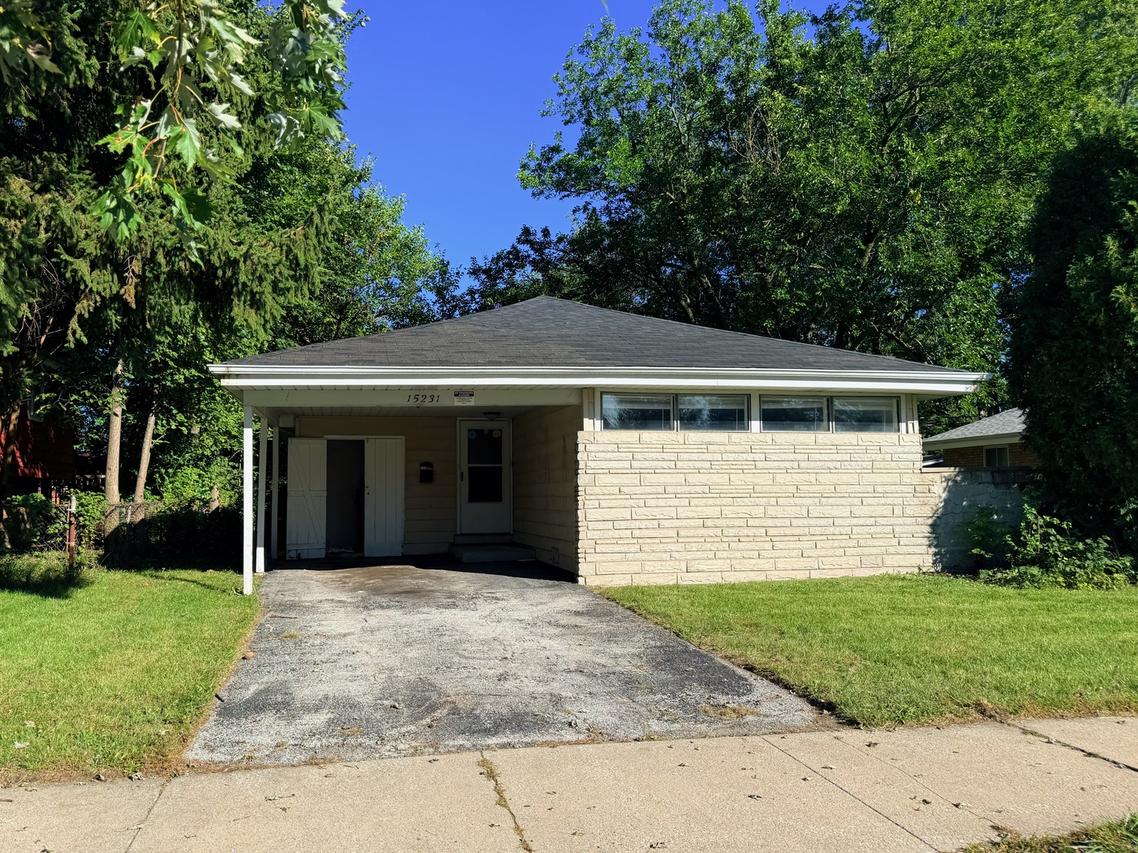 15231 Hastings Dr., Dolton, IL 60419
