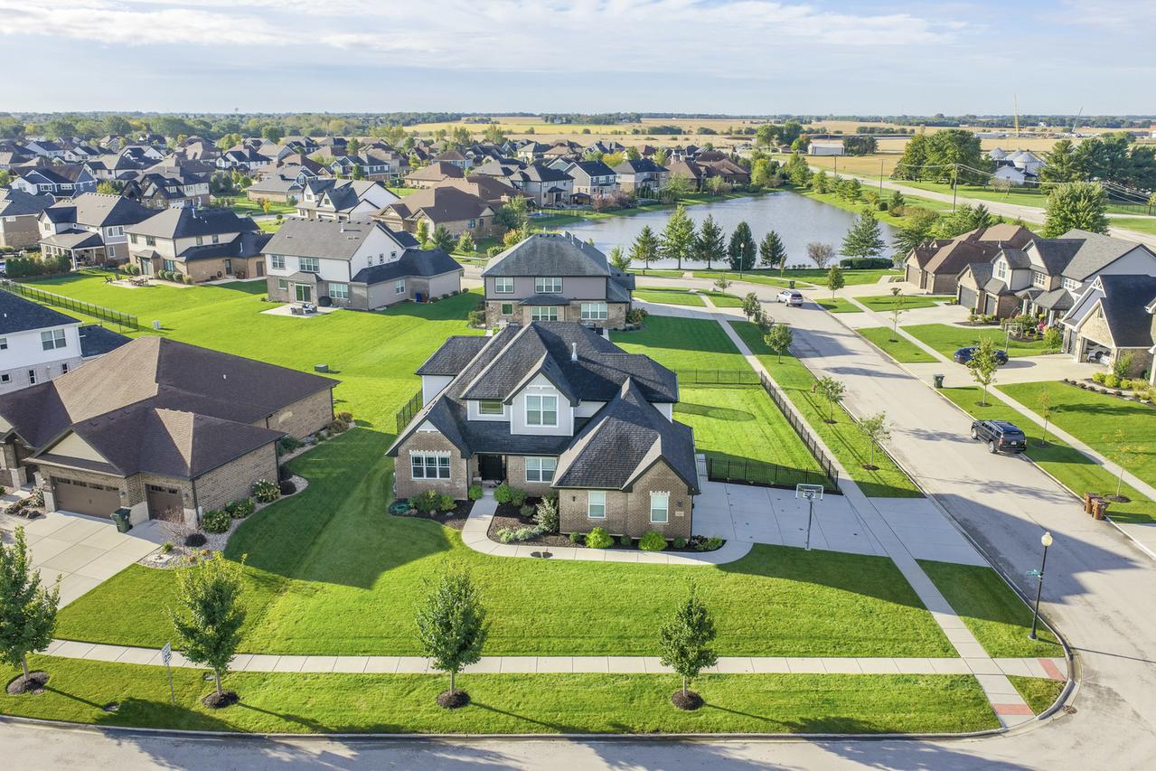 1920 Santo Dr., New Lenox, IL 60451