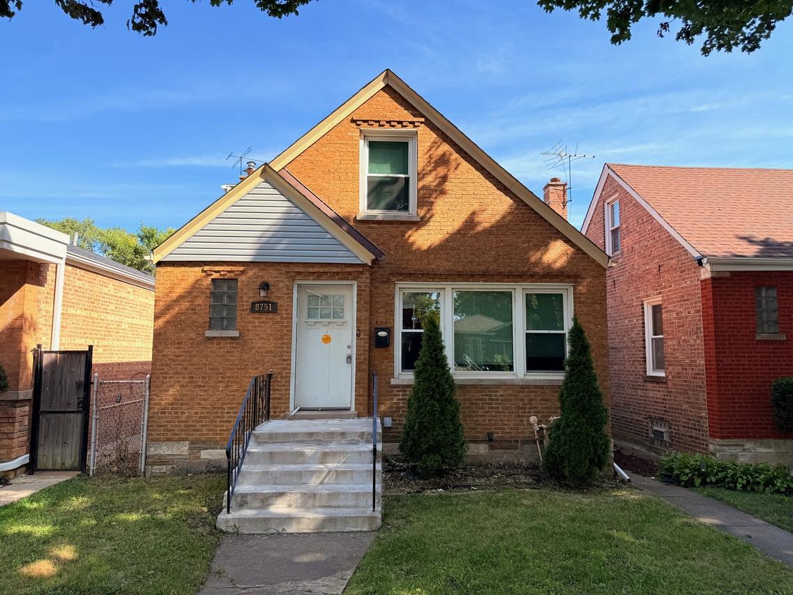 [Address Hidden by Seller], Chicago, IL 60617