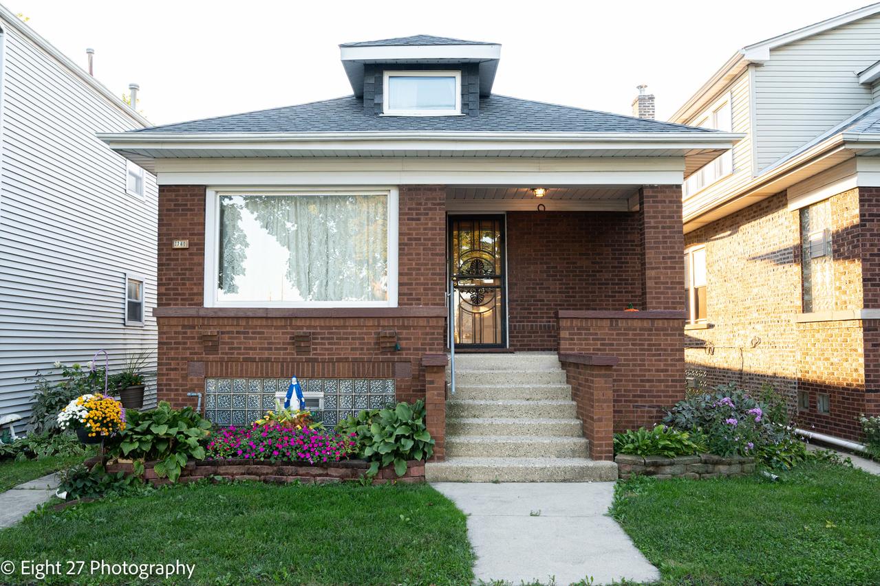3240 S 52nd Ct., Cicero, IL 60804