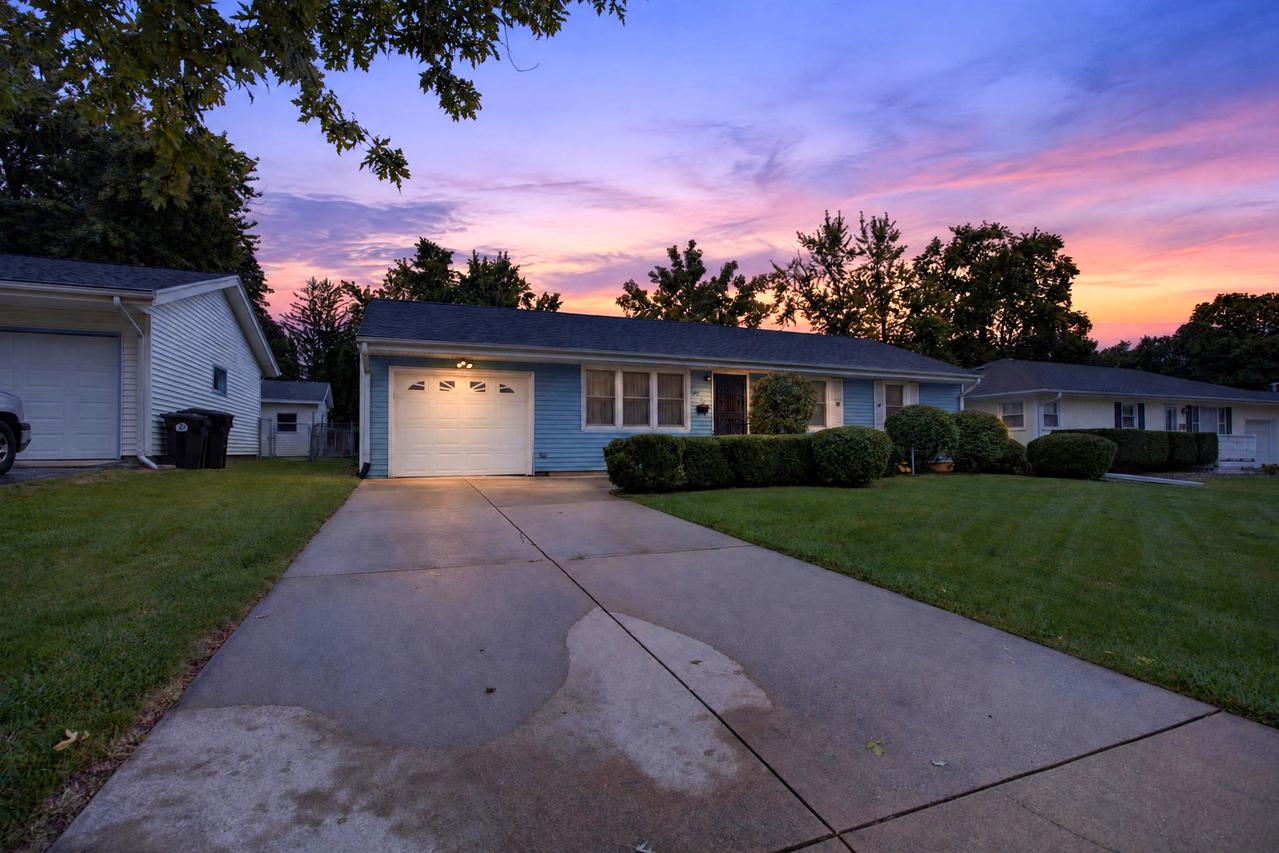 405 Warren Ave., Normal, IL 61761
