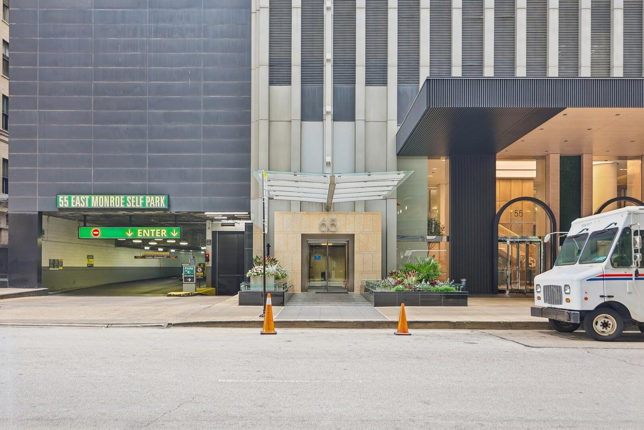 65 E Monroe St. #4407, Chicago, IL 60603