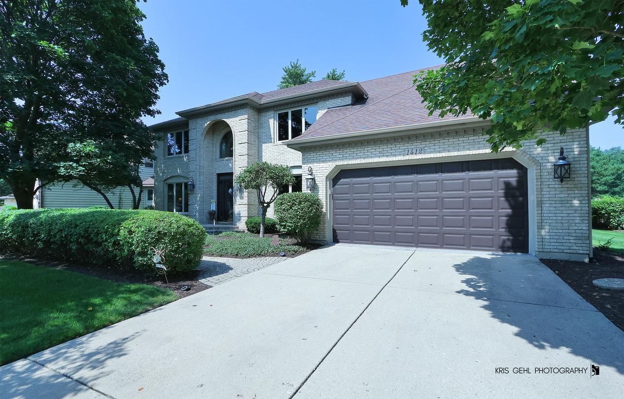 1412 Greenlake Dr., Aurora, IL 60502
