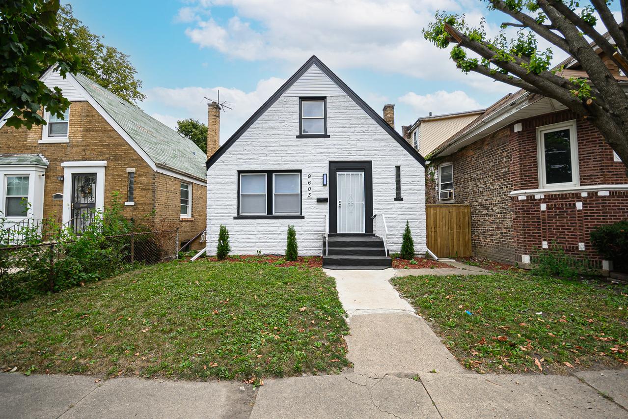 9605 S Greenwood Ave., Chicago, IL 60628