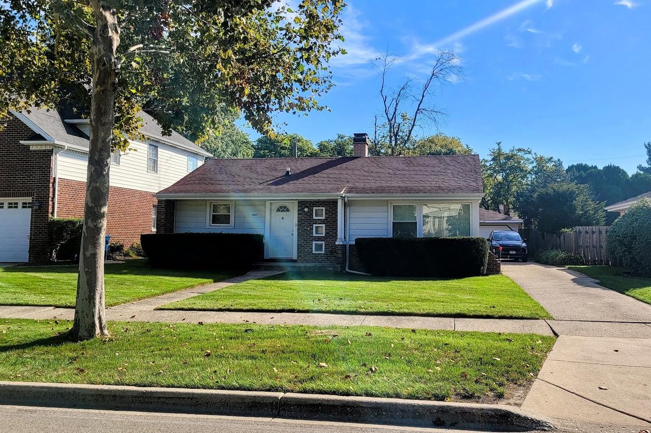 447 N Walnut St., Elmhurst, IL 60126