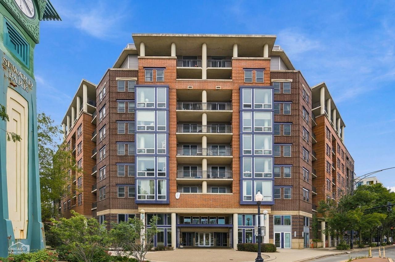 437 W Division St. #515, Chicago, IL 60610