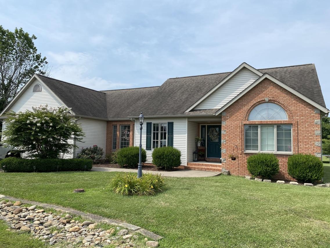 3221 Palomino Ct., Herrin, IL 62948