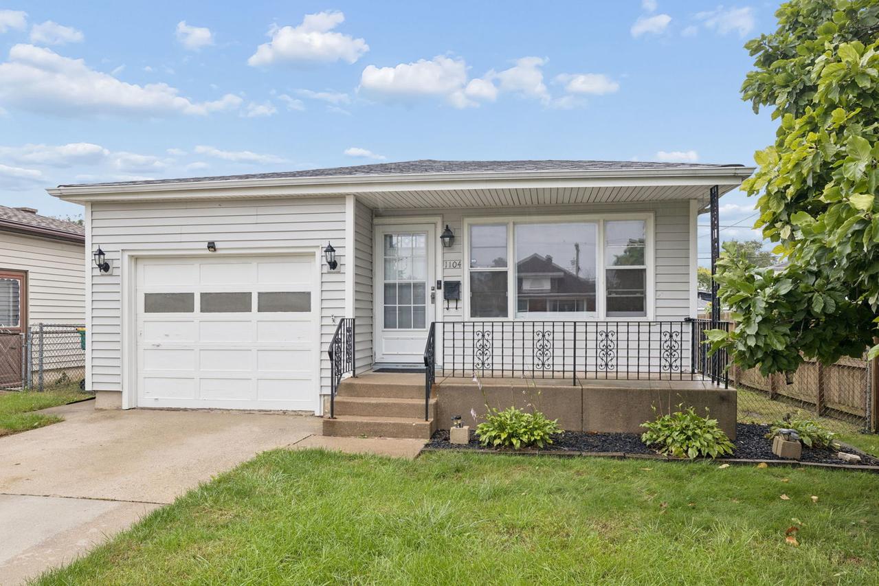 1104 N Prairie Ave., Joliet, IL 60435