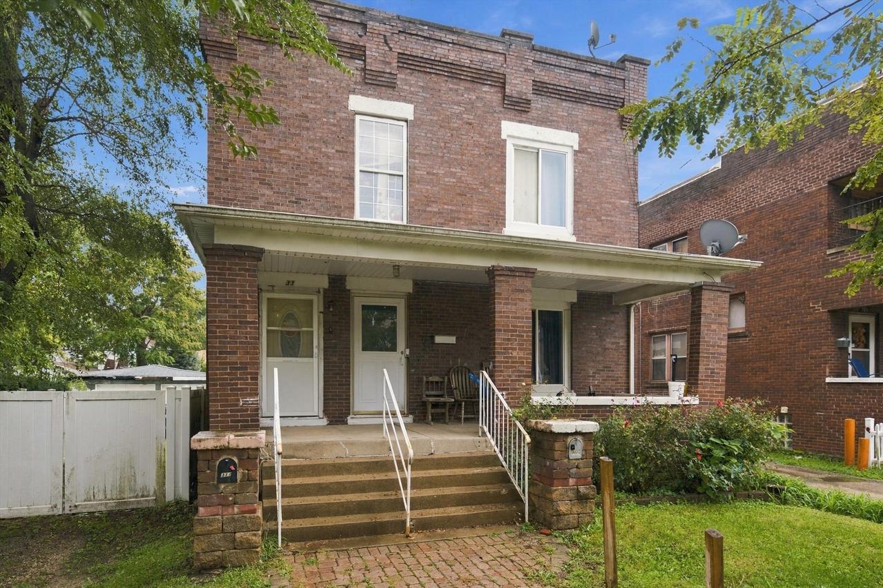 332 Pine St., Joliet, IL 60435