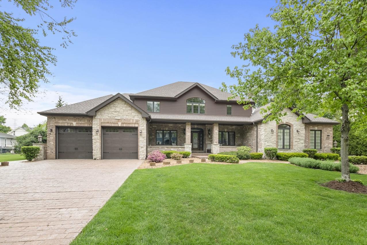 12132 S Harold Ave., Palos Heights, IL 60463