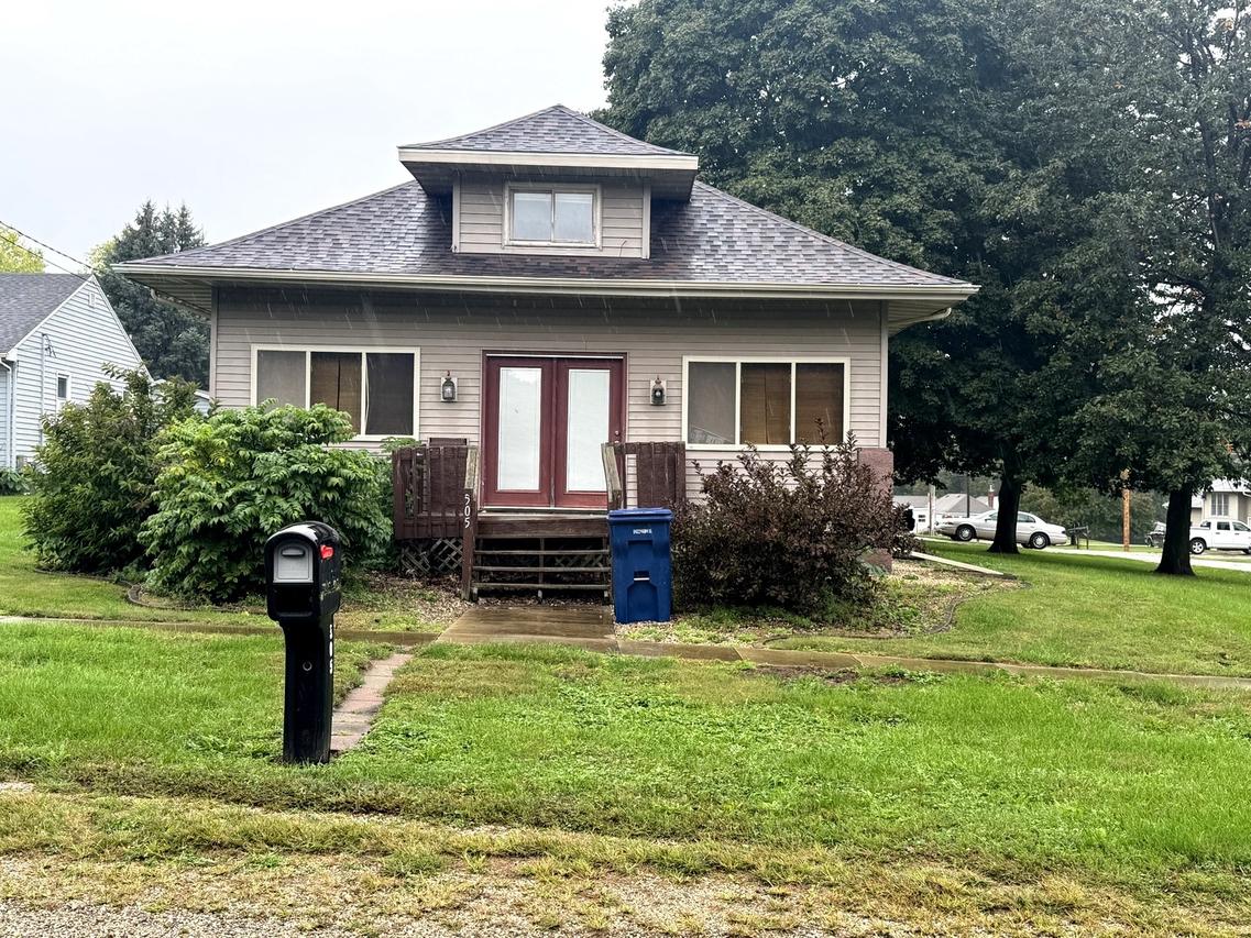 505 S Park St., Sheffield, IL 61361