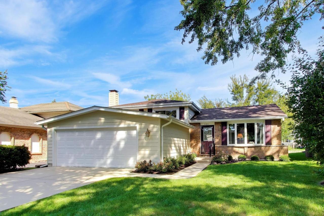 1411 E Wilson Ave., Wheaton, IL 60189