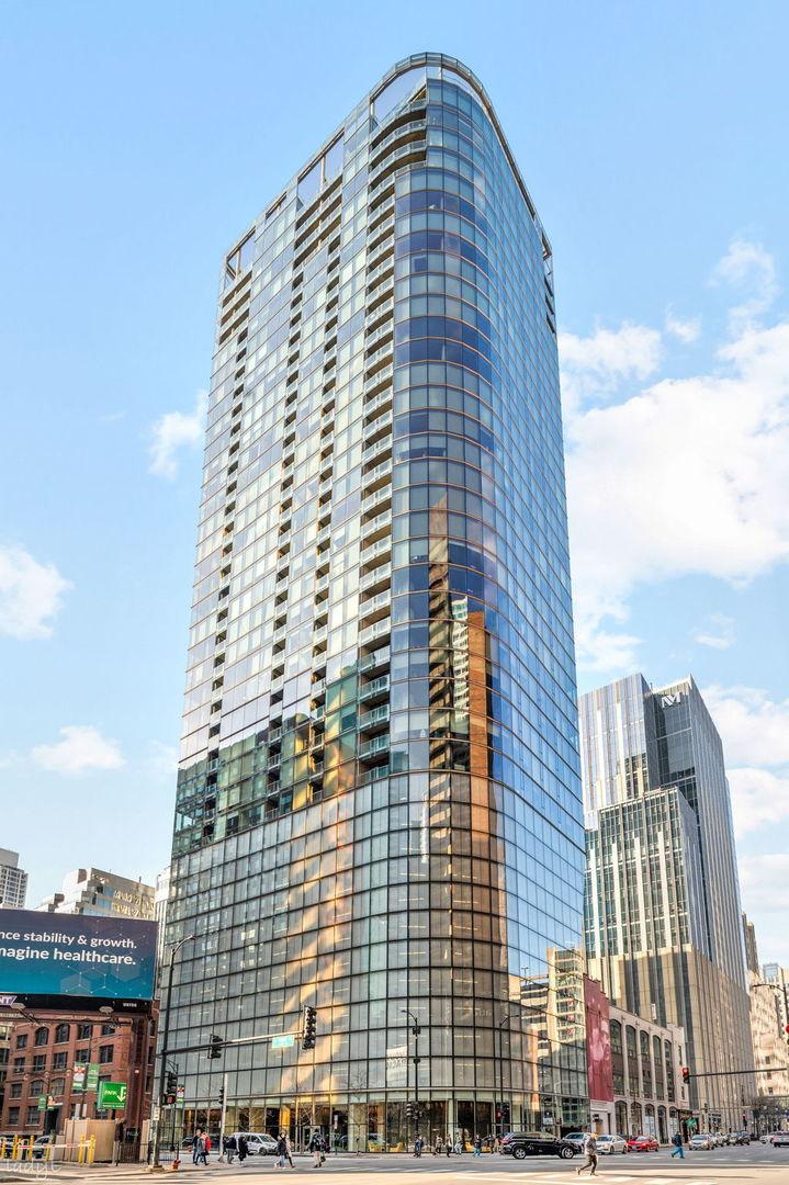 600 N Fairbanks Ct. #1811, Chicago, IL 60611