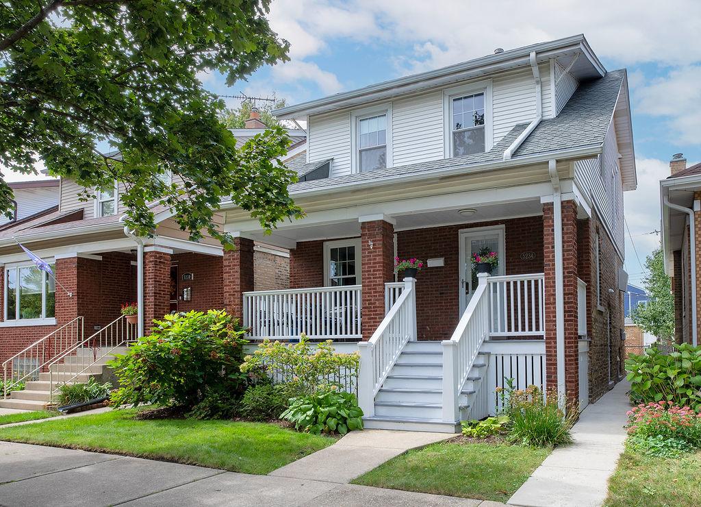 5234 N Leamington Ave., Chicago, IL 60630