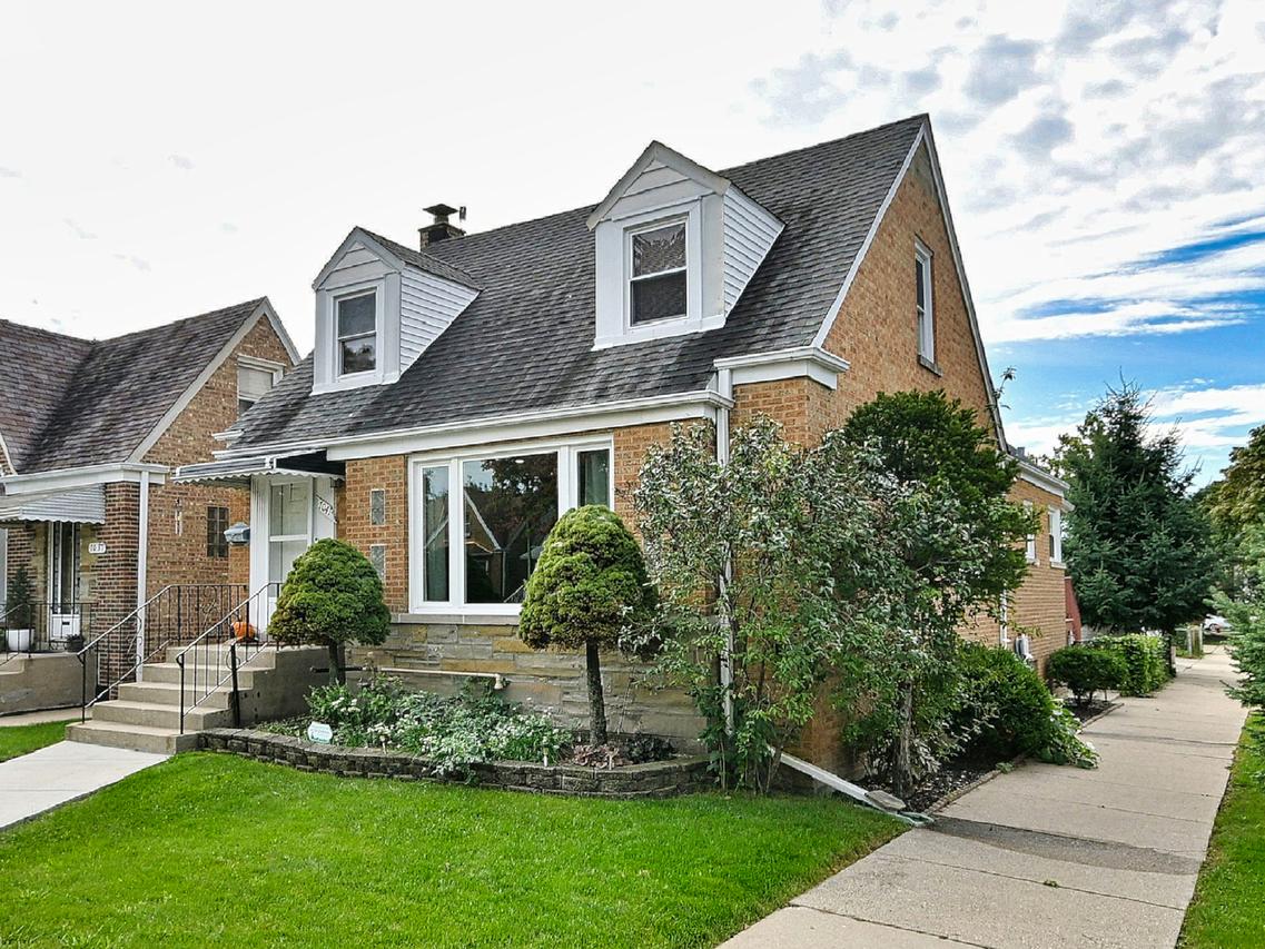 7041 W School St., Chicago, IL 60634