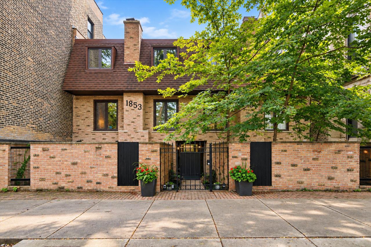 1853 N Cleveland Ave. #H, Chicago, IL 60614
