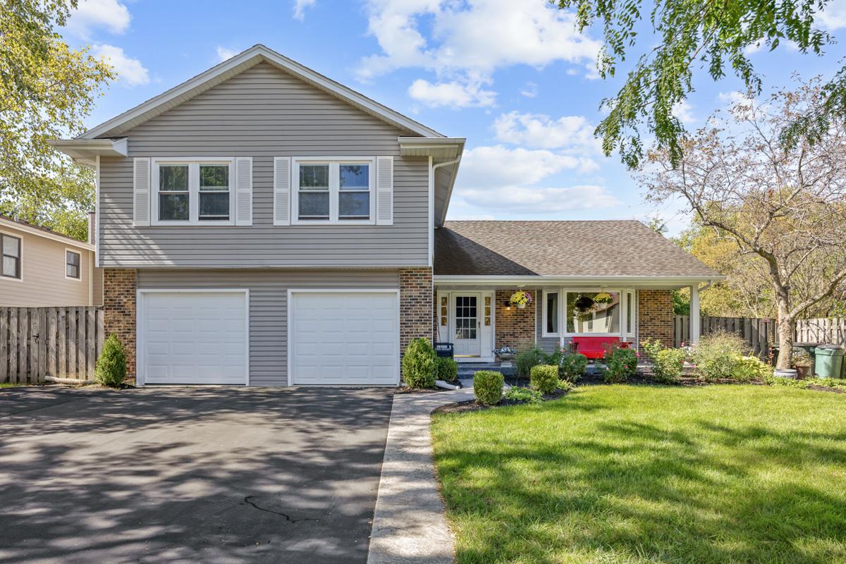 428 Franklin Ln., Elk Grove Village, IL 60007