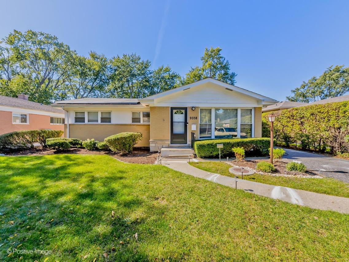 9338 Keeler Ave., Skokie, IL 60076