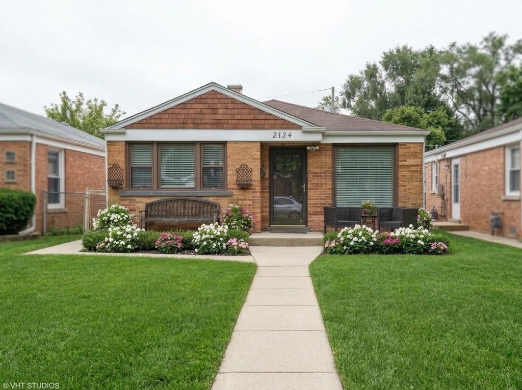 2124 Seward St., Evanston, IL 60202