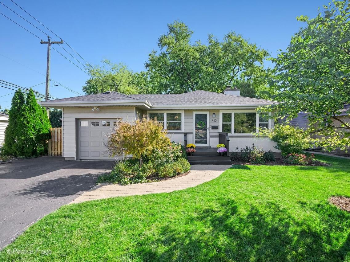 715 Crest St., Wheaton, IL 60189