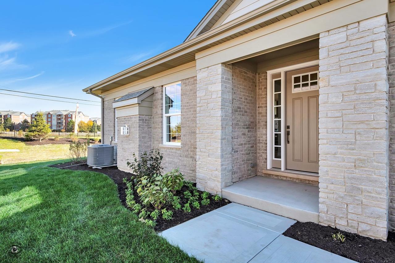 8026 Bradley Dr., Tinley Park, IL 60487