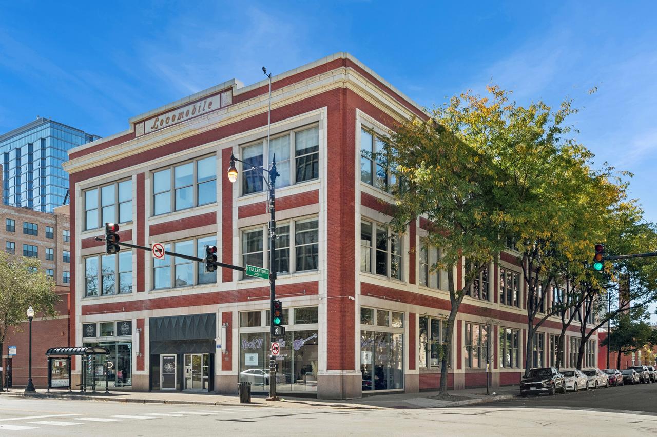 2000 S Michigan Ave. #304, Chicago, IL 60616