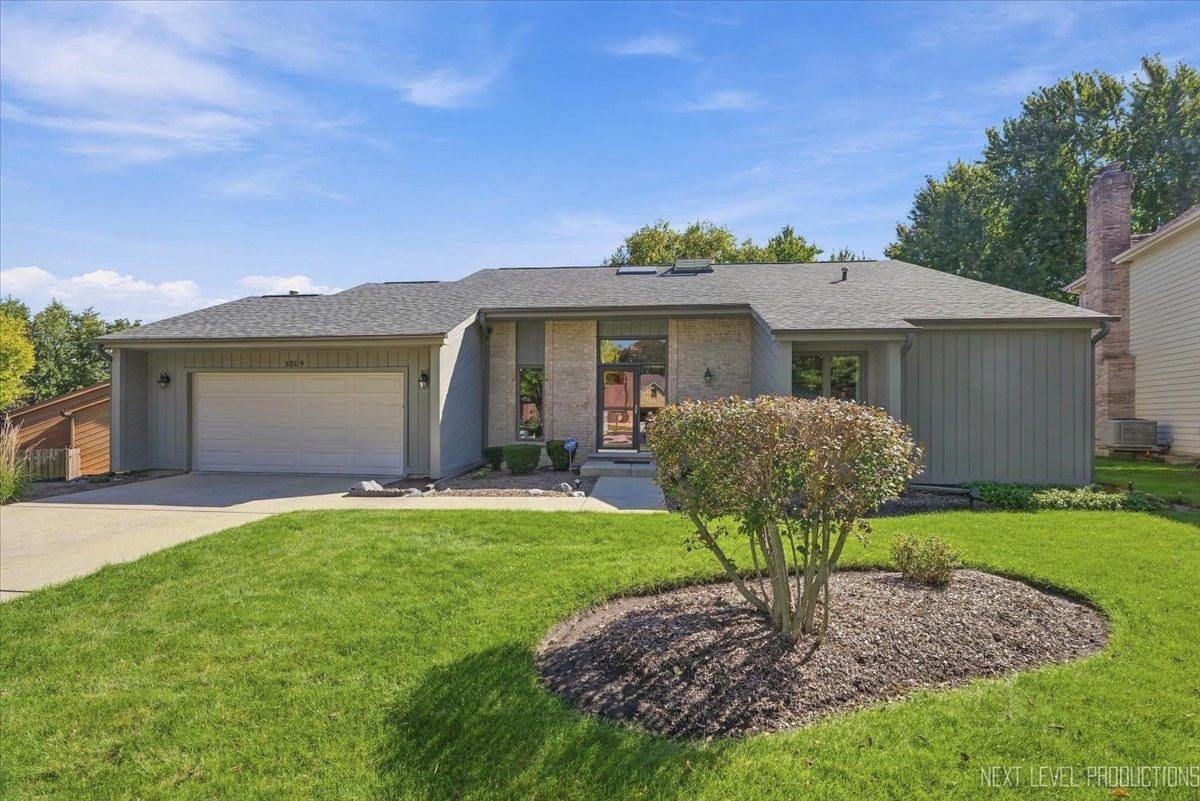 3809 Hagen Ct., Woodridge, IL 60517