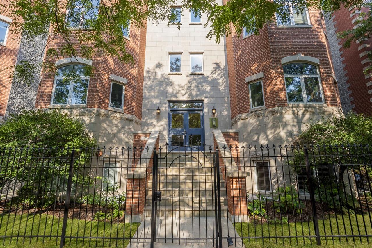 2625 N Ashland Ave. #1A, Chicago, IL 60614