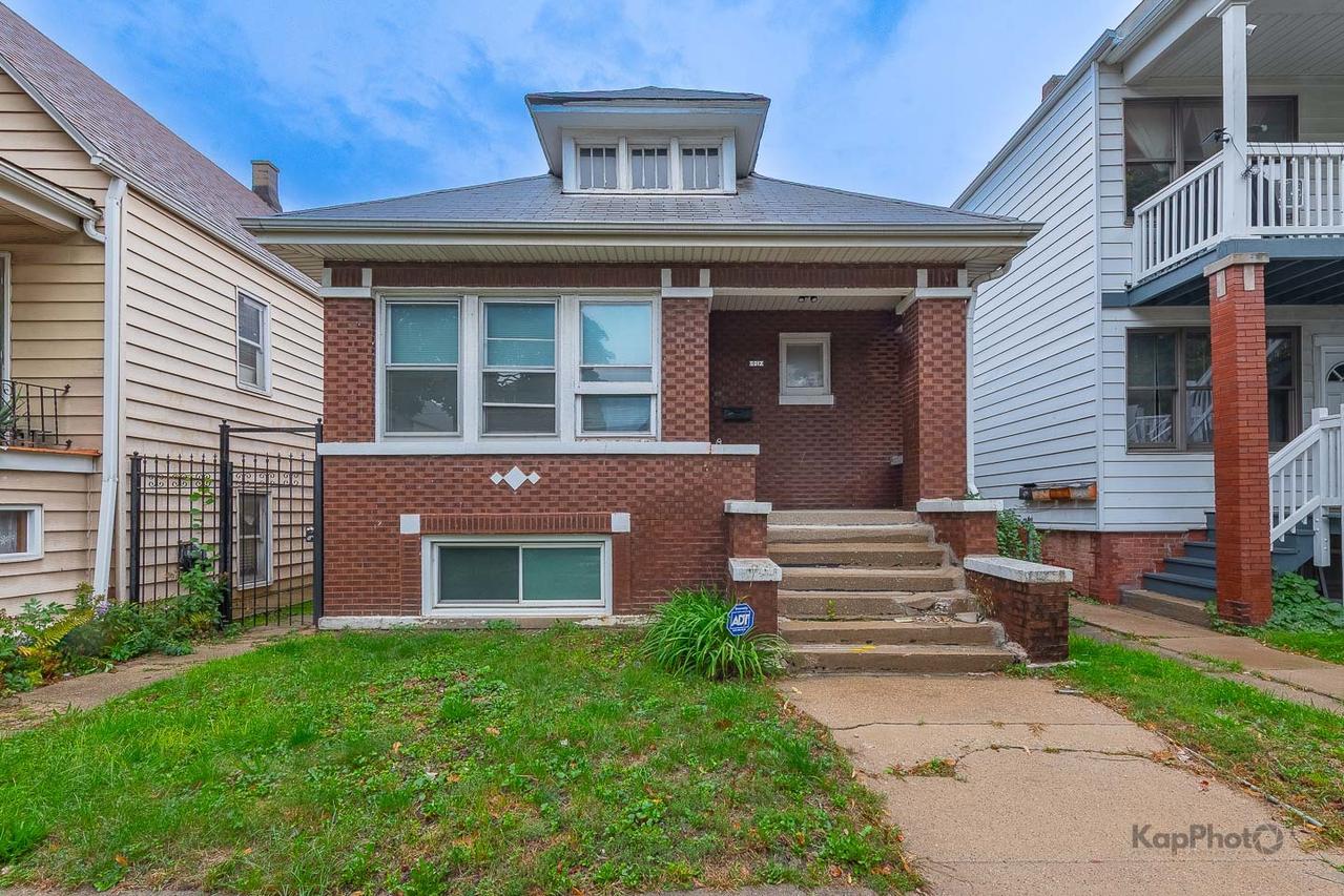 5012 S Washtenaw Ave., Chicago, IL 60632