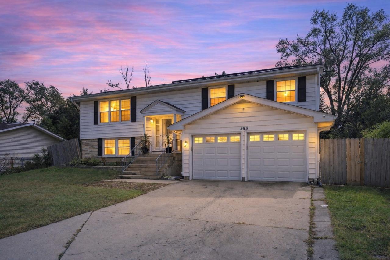 453 Cumberland Ln., Bolingbrook, IL 60440
