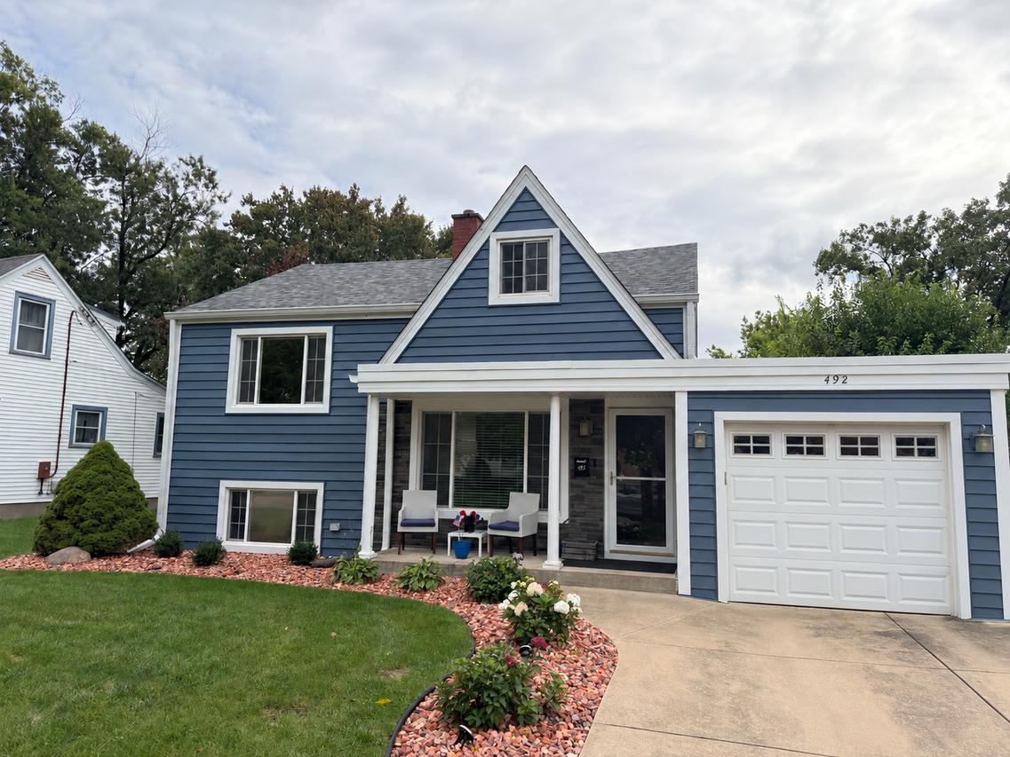 492 W Avery St., Elmhurst, IL 60126