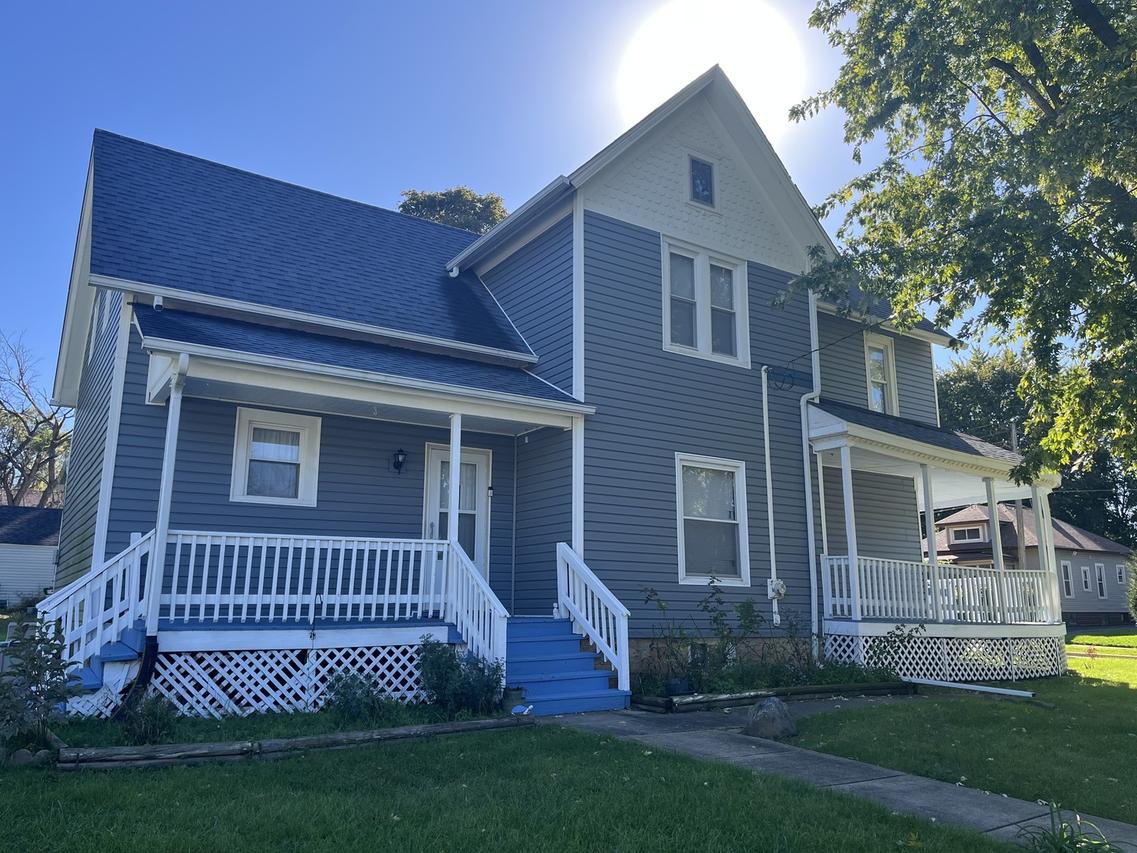802 Second Ave., Aurora, IL 60505