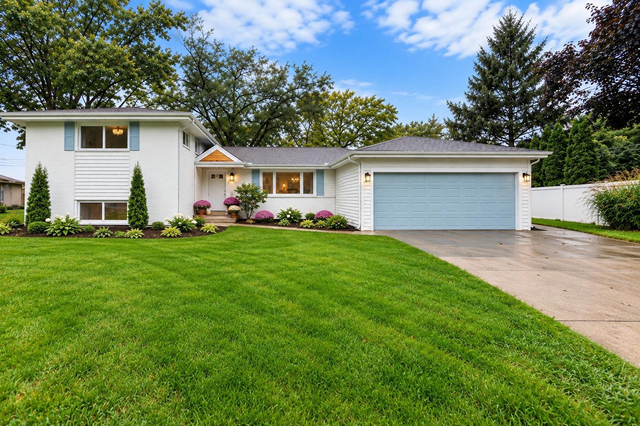 1340 Huber Ln., Glenview, IL 60026