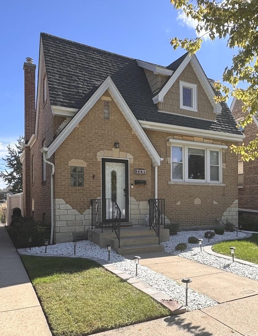 3841 Home Ave., Berwyn, IL 60402