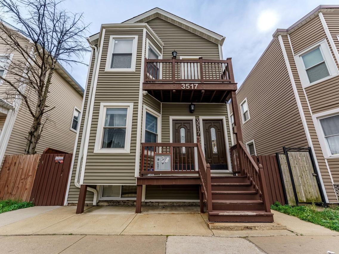3517 W Diversey Ave., Chicago, IL 60647